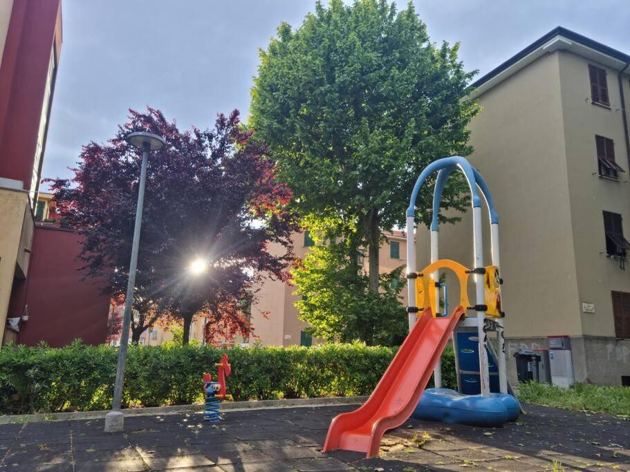 Appartamento Vista Giardino - L'Onda Blu La Spezia Extérieur photo